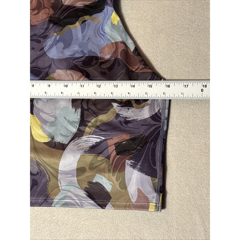 Athleta Women's Multicolor Sports Bar Size Large Great Condition - Picture 2 of 5